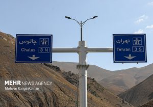 آخرین وضعیت ترافیکی جادههای کشور؛ ترافیک سنگین در محورهای شمالی و ورودیهای تهران