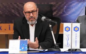 حسین دهقان: بانک سینا باید الگوی پیشتاز بانکداری اجتماعی و اسلامی شود