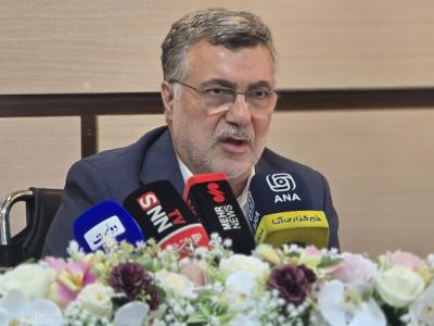 آغاز فاز سوم «پزشک خانواده»؛ وزیر بهداشت از اصلاح ساختار نظام سلامت گفت