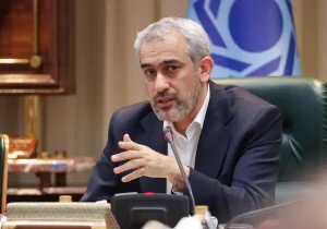 آغاز اصلاح ساختار ۳۰ بانک کشور؛ خبر مهم وزیر اقتصاد درباره نظام بانکی و تسهیل تجارت